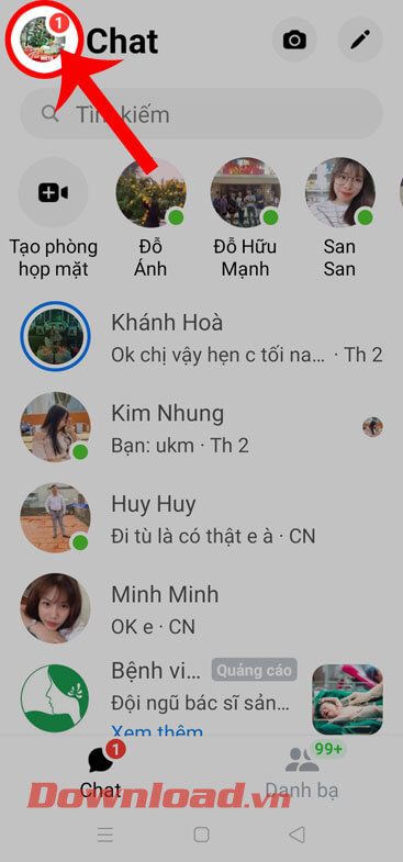 Chạm vào hình ảnh đại diện Facebook