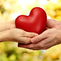 Nghị luận Thương người như thể thương thân (Dàn ý + 10 mẫu)