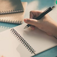 Đoạn văn tiếng Anh về bộ sưu tập của em (Dàn ý + 10 Mẫu)