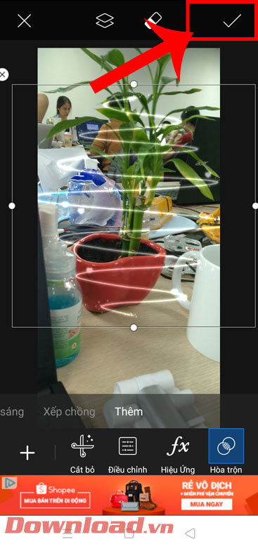 <p><strong>Bước 10:</strong> Để lưu lại các thao tác chỉnh sửa hình ảnh thì ấn vào <strong>biểu tượng