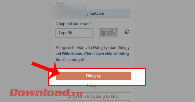 <p><strong>Bước 5:</strong> Sau khi điền hết thông tin cá nhân của mình rồi, thì click chuột vào nút