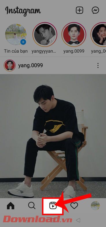 Nhấn vào biểu tượng Instagram Reels