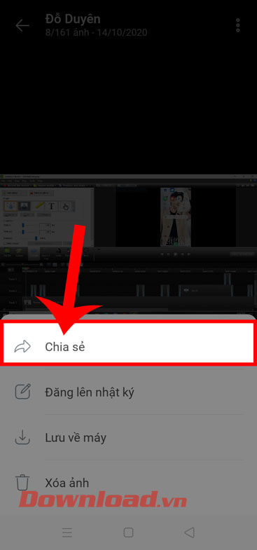 <p><strong>Bước 3:</strong> Tiếp theo, hãy chạm vào mục <strong>Chia sẻ.</strong></p>