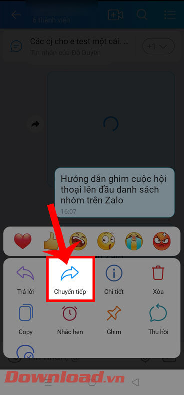<p><strong>Bước 3:</strong> Phía dưới màn hình khi này sẽ hiển thị một số tính năng hỗ trợ gửi tin nhắn,