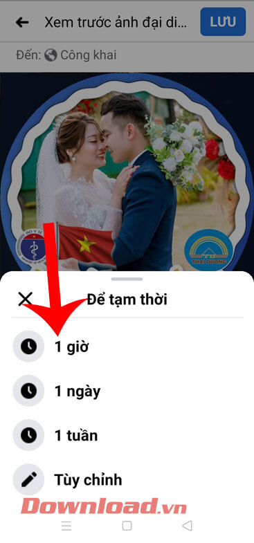 <p><strong>Bước 7:</strong> Ấn vào<strong> mốc thời gian</strong> mà bạn muốn để ảnh avatar với khung