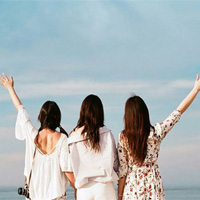 Văn mẫu lớp 12: Nghị luận câu nói Bạn sinh ra là một nguyên bản, đừng chết như một bản sao