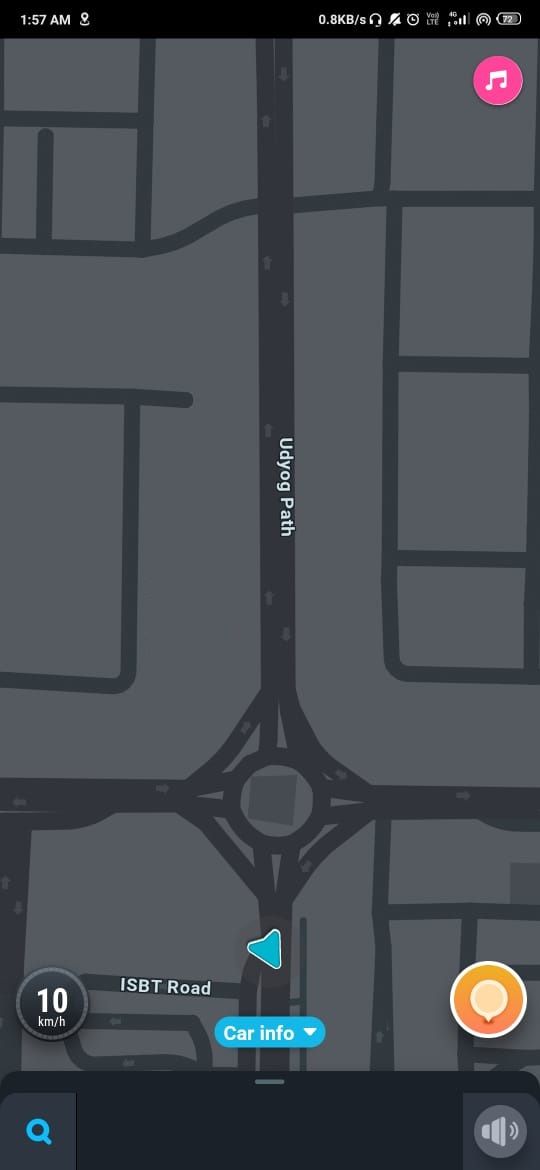 Waze đo tốc độ lái xe