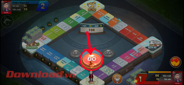 <p><strong>Bước 6:</strong> Nhấn vào nút<strong> Đổ,</strong> để có thể tung xúc xắc và di chuyển nhân