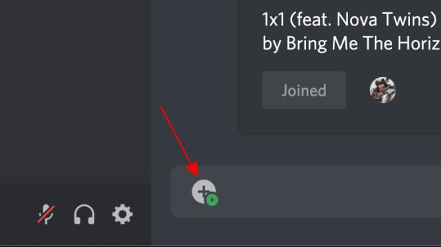 <p>2. Sau khi liên kết Spotify và Discord, mở Spotify và phát nhạc. Giờ quay lại Discord trong khi phát