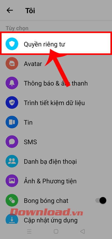 <p><strong>Bước 3:</strong> Ở mục <em>Tôi</em> của ứng dụng lúc này, kéo màn hình xuống phía dưới, rồi