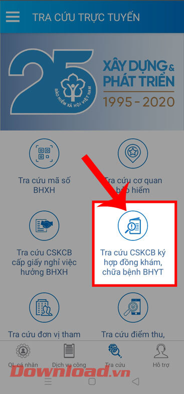 <p><strong>Bước 3:</strong> Tại mục <em>Tra cứu trực tuyến</em> lúc này, hãy chạm vào mục <strong>Tra