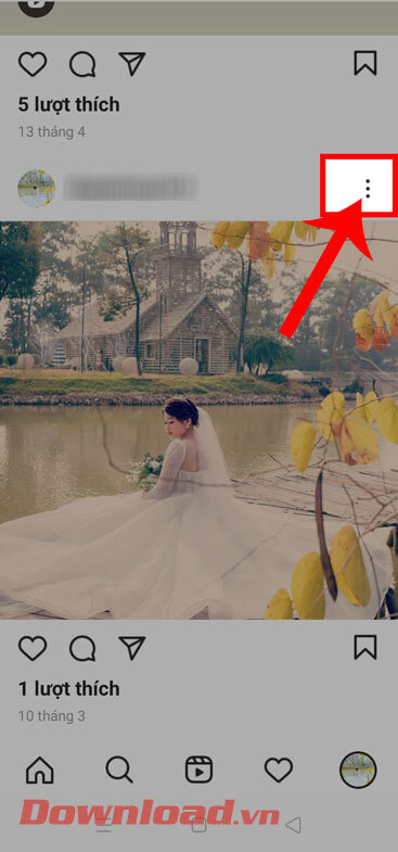 <p><strong>Bước 2:</strong> Ở phần bài đăng cũ, hãy nhấn vào<strong> biểu tượng dấu ba chấm</strong>