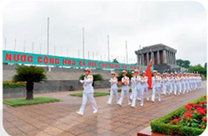 Lễ thượng cờ ở Quảng trường Ba Đình