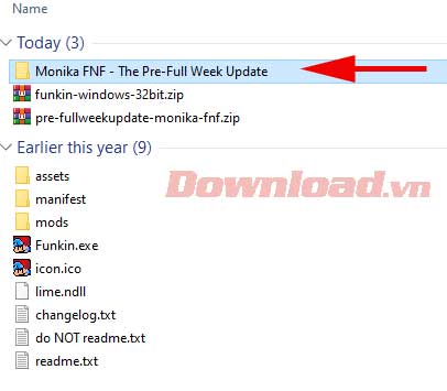 <p>3. Giải nén file mod vừa tải về. Truy cập vào thư mục <strong>Monika FNF</strong> vừa được giải nén,