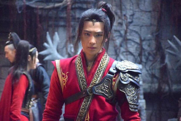 Vũ động càn khôn 