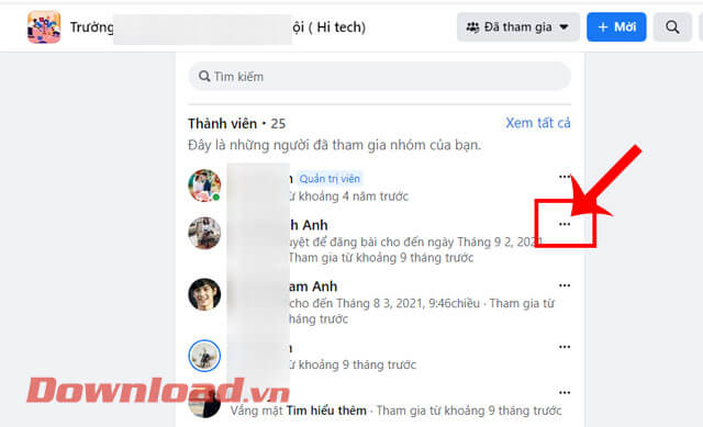 <p><strong>Bước 3:</strong> Ở danh sách thành viên trong nhóm, nhấn vào<strong> biểu tượng dấu ba chấm</strong>