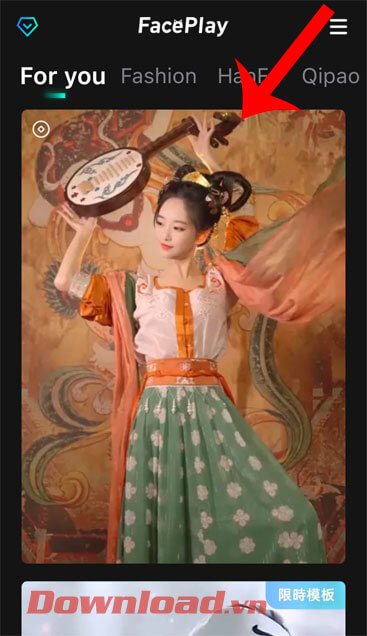 <p><strong>Bước 4: </strong>Lúc này tại trang chủ của ứng dụng, <strong>lựa chọn mẫu video</strong>