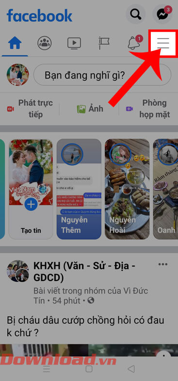 <p><strong>Bước 1:</strong> Đầu tiên chúng ta sẽ <strong>mở ứng dụng Facebook</strong> trên điện thoại