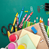 Viết 3 - 4 câu giới thiệu một đồ vật dùng để vẽ