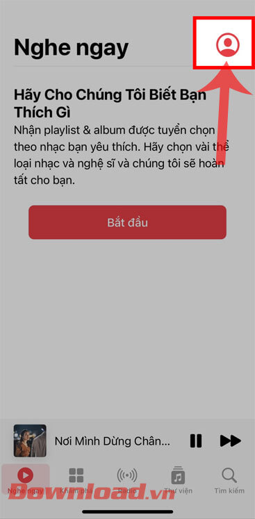 <p><strong>Bước 1: </strong>Trong mục <em>Nghe ngay</em> của ứng dụng App Music, nhấn vào <strong>biểu