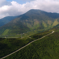 Văn mẫu lớp 7: Phân tích tâm trạng của tác giả trong bài thơ Qua Đèo Ngang (4 mẫu)