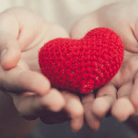 Văn mẫu lớp 7: Dàn ý giải thích bài ca dao Nhiễu điều phủ lấy giá gương (3 mẫu)