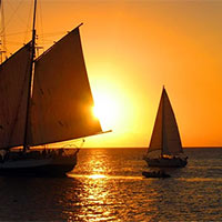 Văn mẫu lớp 9: Dàn ý phân tích cảnh ra khơi trong Đoàn thuyền đánh cá