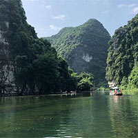 Soạn bài Non xanh nước biếc trang 99