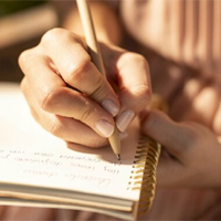 Viết một bài phóng sự ngắn mang tính thời sự (5 Mẫu)