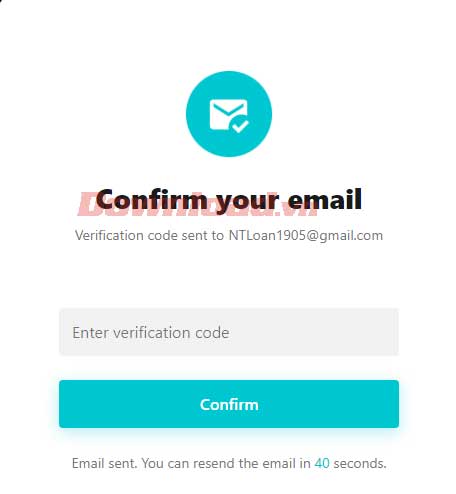 <p>Nhập mã xác thực qua email. Nhấn <strong>Confirm</strong>. Chọn mục đích sử dụng CapCut là bạn tạo