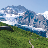 Văn mẫu lớp 10: Viết đoạn văn phân tích nét đẹp của tâm hồn Nguyễn Trãi trong bài Dục Thúy sơn