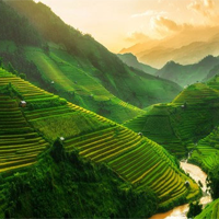 Văn mẫu lớp 12: Phân tích chất liệu văn hóa dân gian trong đoạn trích Đất nước 