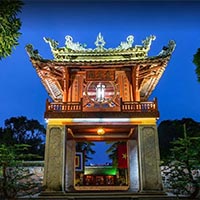 Viết đoạn văn ngắn giới thiệu về một địa danh nổi tiếng ở địa phương em (7 mẫu)