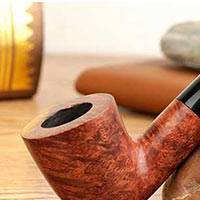 Kể lại câu chuyện Chiếc tẩu