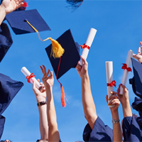 Tiếng Anh 11 Unit 7: Listening