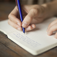 Viết bài văn nghị luận phân tích đánh giá một tác phẩm truyện