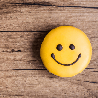 Nghị luận xã hội về tiếng cười trong cuộc sống (Dàn ý + 9 mẫu)