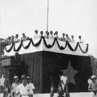 Viết đoạn văn nêu suy nghĩ của bạn về khả năng tác động lớn lao của Tuyên ngôn Độc lập