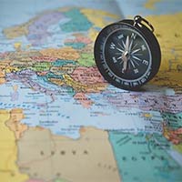 Đề cương ôn tập giữa học kì 2 môn Lịch sử - Địa lí 9 năm 2024 - 2025 (Sách mới)