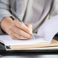 Viết bài văn kể lại một chuyến đi tham quan thành cổ Quảng Trị (2 mẫu)