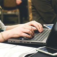 Sáng kiến kinh nghiệm: Vận dụng một số kĩ thuật giảng dạy theo hướng tích cực môn Lịch sử và Địa lí 8