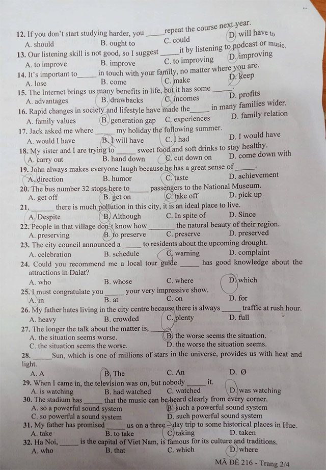 Đề thi vào lớp 10 môn Tiếng Anh THPT Chuyên Lâm Đồng