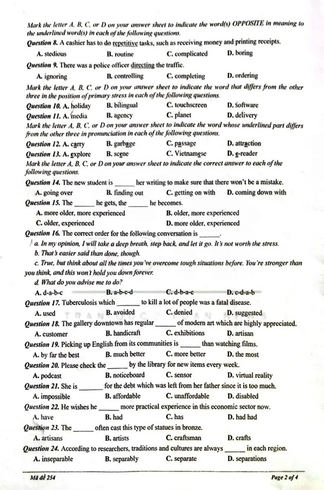 Đề thi vào lớp 10 môn Tiếng Anh Phú Yên năm 2025