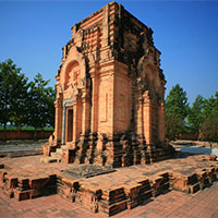 Giáo án PowerPoint Lịch sử - Địa lí 5 Bài 6: Vương quốc Phù Nam