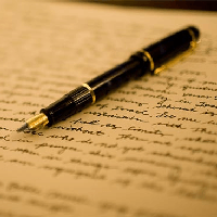 Viết đoạn văn tả người họ hàng của em (4 mẫu)