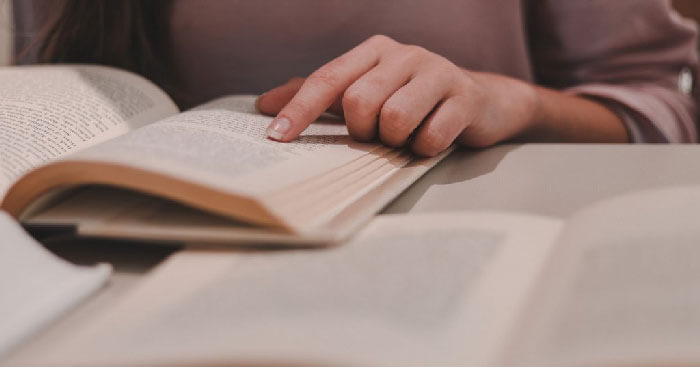 Tóm tắt truyện cười Văn hay