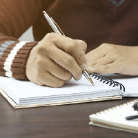 Kể lại một cuộc nói chuyện điện thoại của em với bố (3 mẫu) 