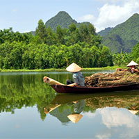 Giáo án PowerPoint Ngữ văn 8 Bài 9: Miền châu thổ sông Cửu Long cần chuyển đổi từ sống chung sang chào đón lũ