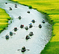 Giáo án PowerPoint Hoạt động trải nghiệm 1 bài 19: Thiên nhiên tươi đẹp quê em