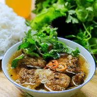 Viết đoạn văn giới thiệu một món ăn của quê hương bún chả (3 mẫu)